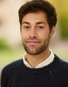A head shot of Giuliano Formisano.